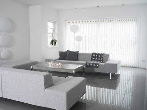 Valkoiset-lamelliverhot